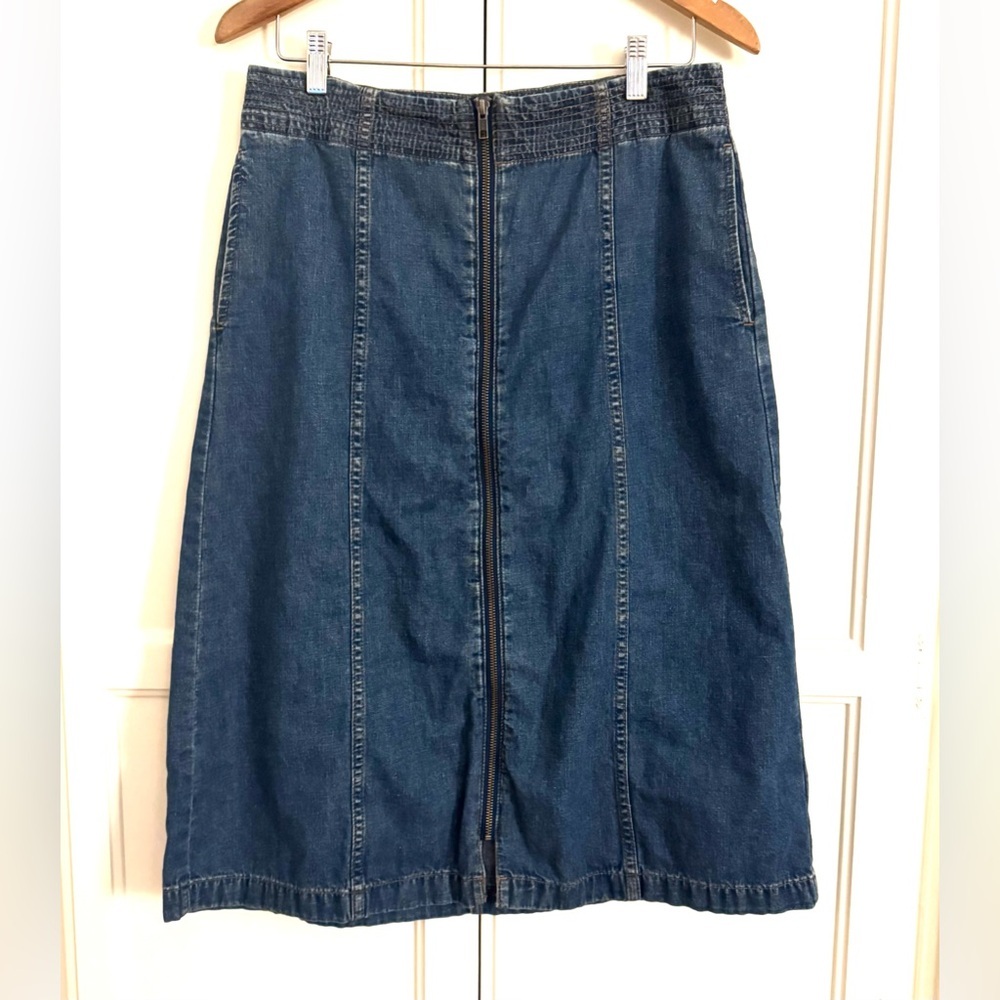Madewell Rigid Denim Zip Midi Skirt in Farley Wash - Picture 6 of 9